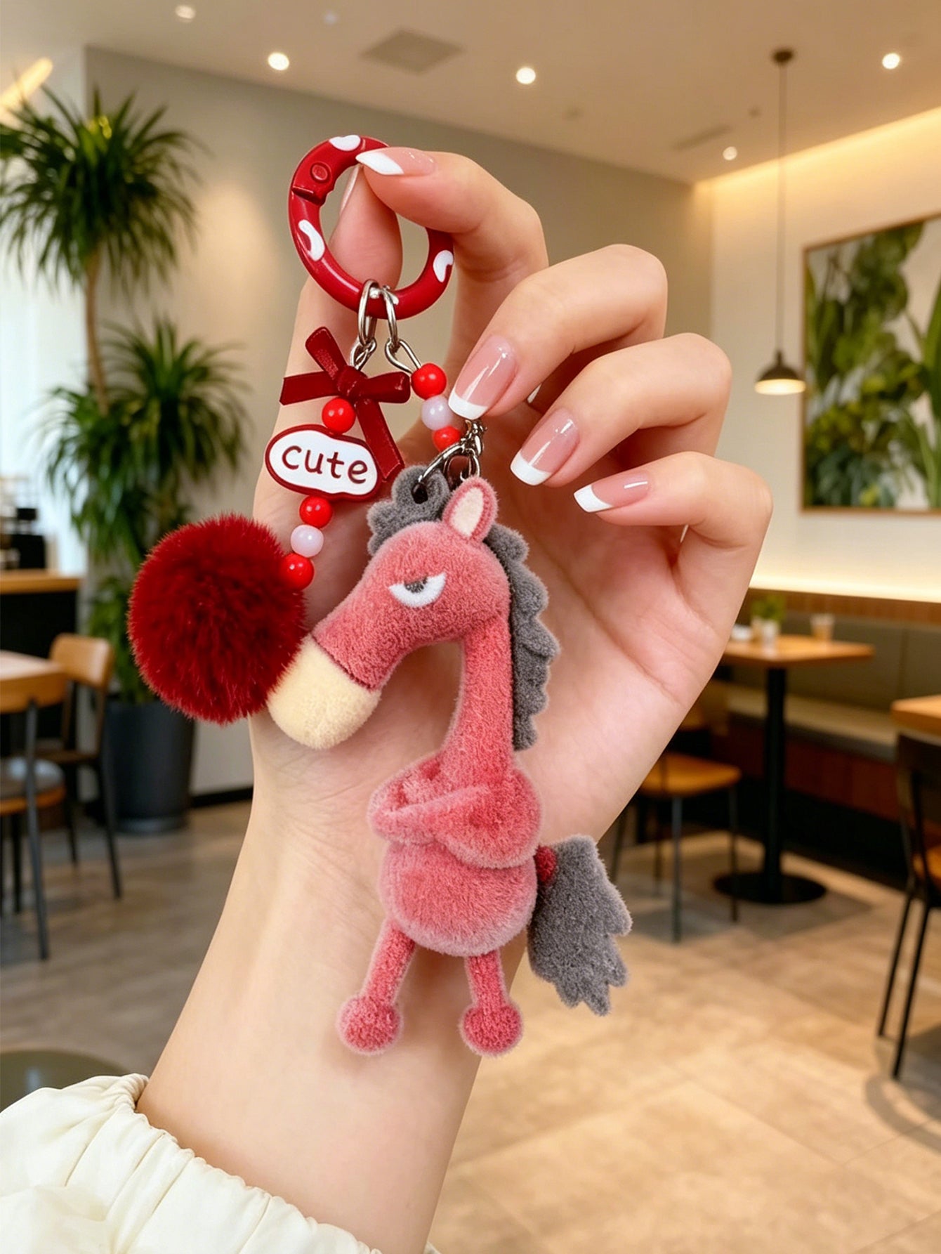 THE ALOOF DARK HORSE