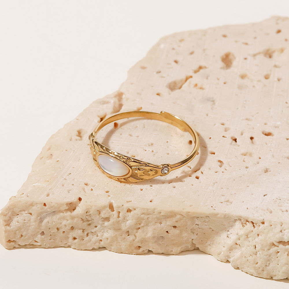 Retro Open-Style Star Titanium Ring